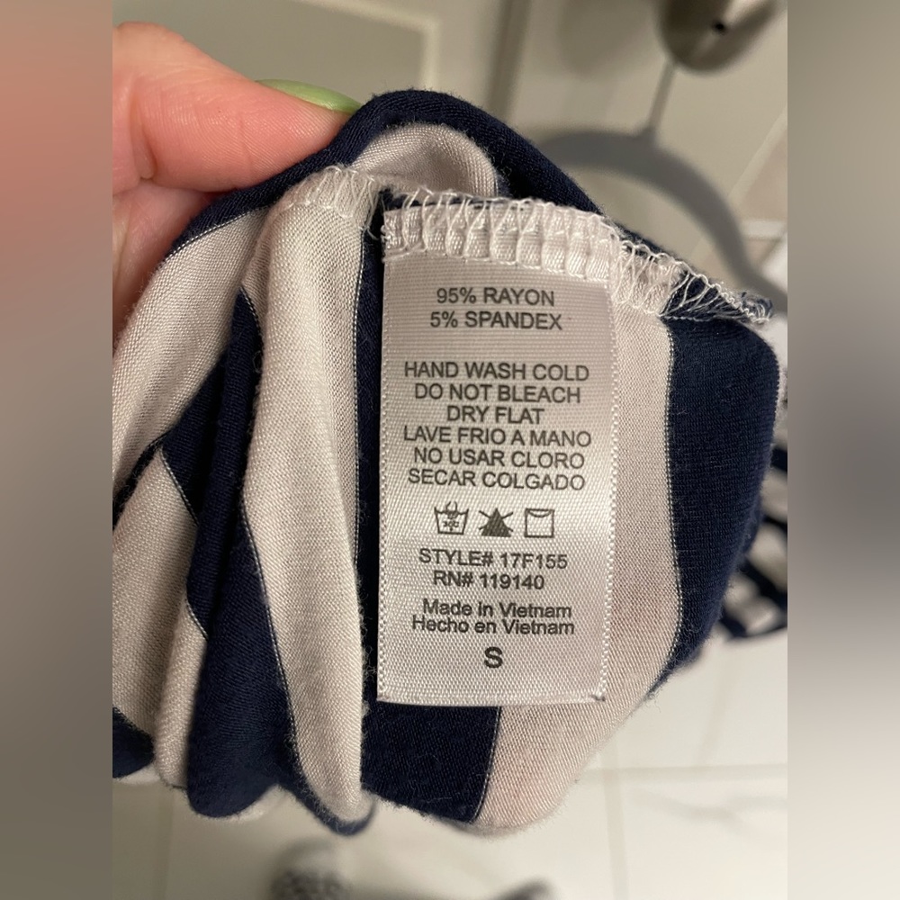 Pristine Condition Double Zero Small White & Blue… - image 4